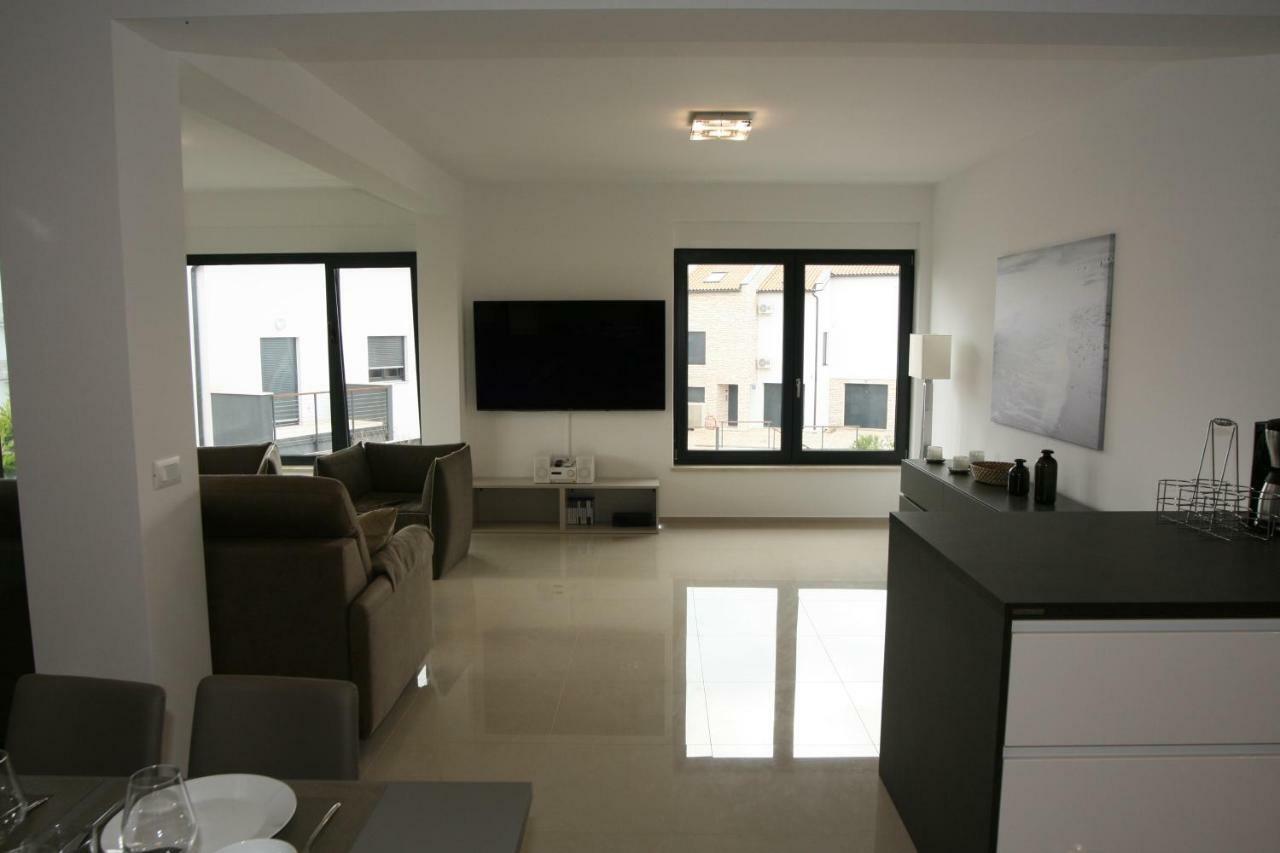 Apartamento Penthouse No6 Medulin Exterior foto